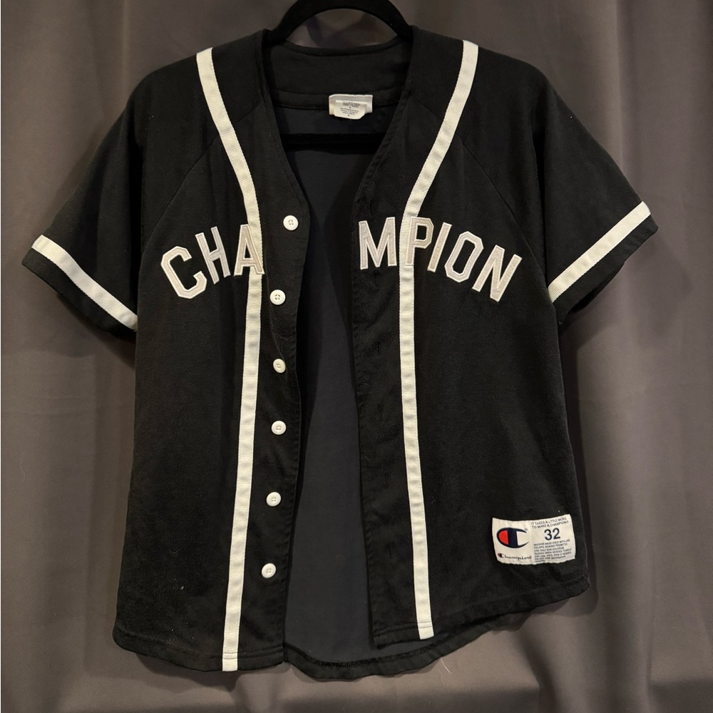 Vintage Champion Black T-Shirt with Logo